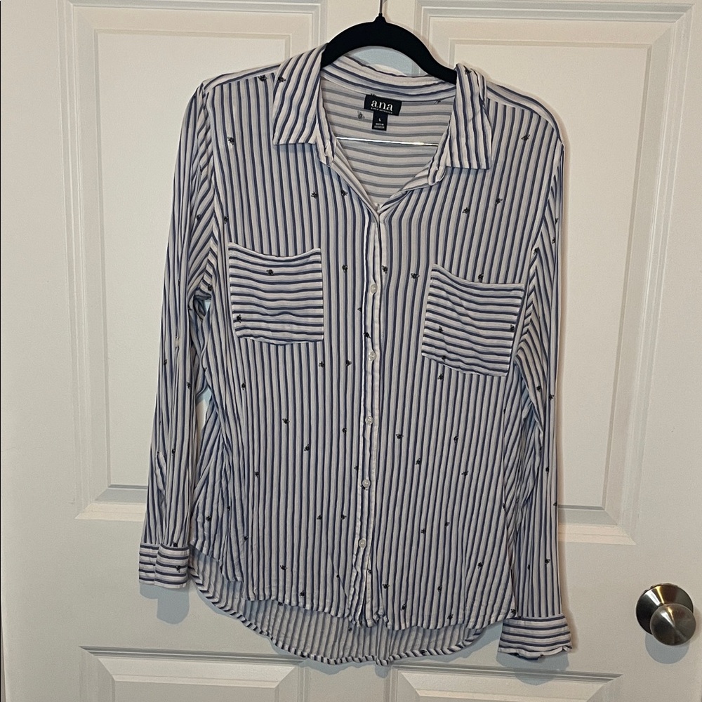 a.n.a Navy and White Striped Bee 🐝 Top Women’s Large 100% Rayon Boho